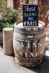 Vine shop in Roussillon town, France - obrazy, fototapety, plakaty