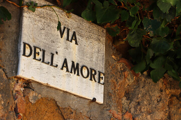Love street italian via dell amore