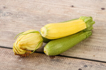 Raw baby organic zucchini heap