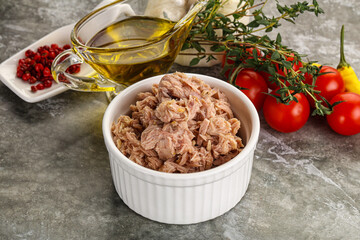 Canned tuna fillet for salad
