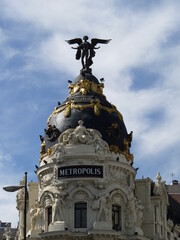 Fototapeta premium Madrid Monument Métropole Bâtiment Dôme Ange Sculpture