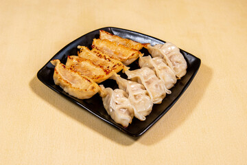 gyoza