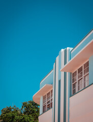 modern apartment building country Miami Beach Artdeco  - obrazy, fototapety, plakaty