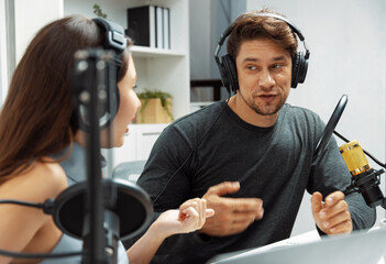 Host channel broadcasters discussing together, making advice for problem in live streaming with...
