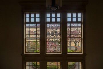 京都府庁旧館の窓