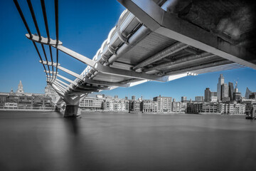 Milenium Bridge River Thames Long exposure photograph