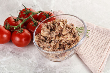 Canned tuna fish for salad