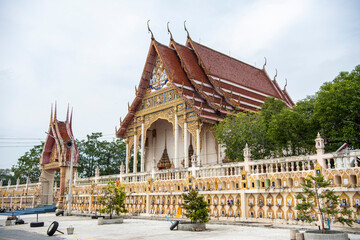 Fototapeta na wymiar THAILAND NAKHON PATHOM WAT MAI PIN KAEW