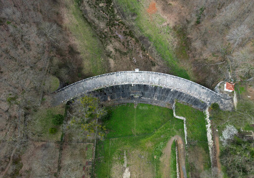 2. Mahmut Dam, located in Istanbul, Turkey, was built in 1839.