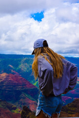 Fototapeta na wymiar Overlooking Waimea Canyon, Kauai, Hawai'i