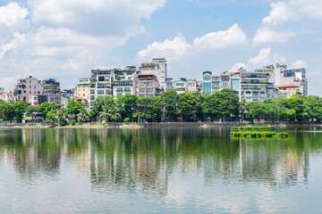 Fototapeta na wymiar views iof hanoi skyline, vietnam
