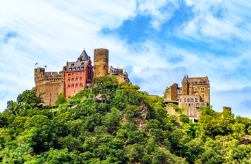Castle Schonburg, Oberwesel, Rhine-Palatinate, Germany, Europe. - obrazy, fototapety, plakaty