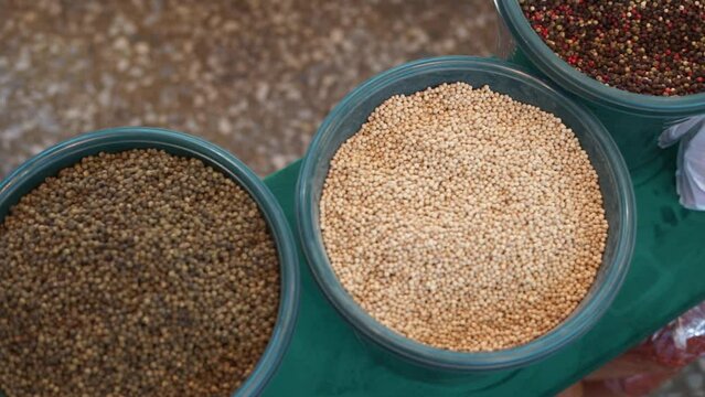pepper seasoning for food in the store