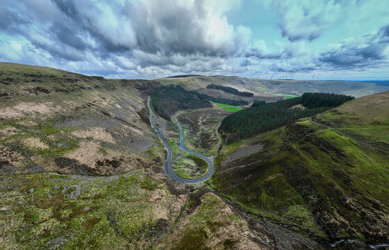 The road to the Bwlch. The loop on the way to the summit of the Bwlch mountain named in Welsh Bwlch-Y-Clawdd Road, south of Treorchy, Rhondda Cynon Taf, South Wales UK