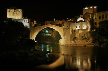 bridge over the river in the night