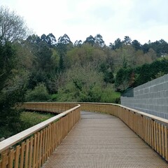 Pasarela de senderismo en Oleiros, Galicia
