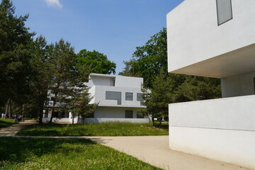 Meisterhäuser Bauhaus Architektur in der Bauhausstadt Dessau in Sachsen-Anhalt