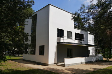 Meisterhäuser Bauhaus Architektur in der Bauhausstadt Dessau in Sachsen-Anhalt