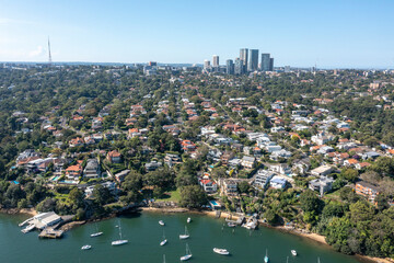 The Sydney suburb of Longueville on the edge of the Lane Cove river. - 769239873