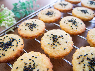 お菓子作り　さつまいもクッキー