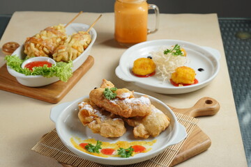 Katsu Curry and chesse on wood table