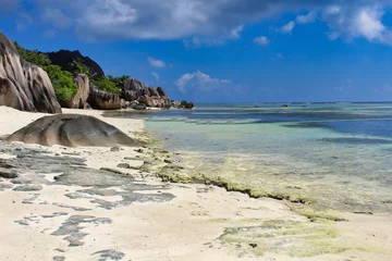 Photo sur Plexiglas Anse Source D'Agent, île de La Digue, Seychelles The gorgeous sands of the world famous Anse Source D'Argent beach on La Digue Island, Seychelles