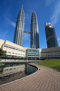 KUALA LUMPUR, MALAYSIA - MARCH 29, 2009: Petronas Towers skyscrapers seen from KLCC Park in Kuala Lumpur city, Malaysia.
