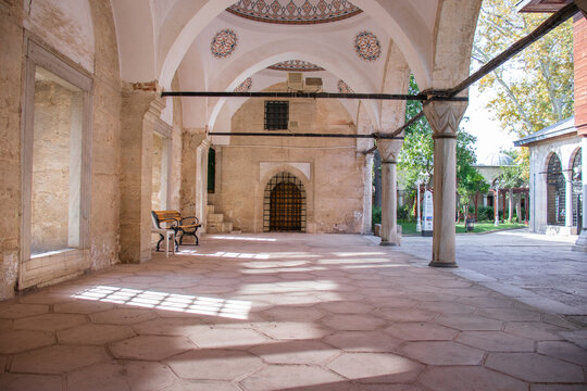 Atik valide sultan mosque located in the district of &Uuml;sk&uuml;dar in Istanbul. Arched areas in the mosque garden.