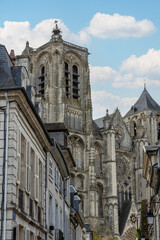 Fototapeta na wymiar Cathédrale de la ville de Bourges