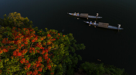 release lanterns in memory of the deceased in Hue.Photo taken on June 22, 2023 in Hue