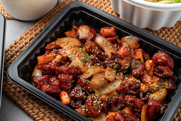 Korean food, tripe, cooking, spicy, makchang, teriyaki, side dishes, cold noodles, bean powder, lettuce, radish, marinade, sauce, pepper
