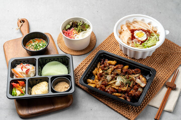Korean food, tripe, cooking, spicy, makchang, teriyaki, side dishes, cold noodles, bean powder, lettuce, radish, marinade, sauce, pepper