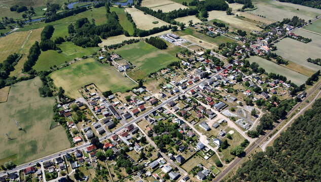 Hoppenwalde, Ortsteil Richtung Ueckerm&uuml;nde 2016