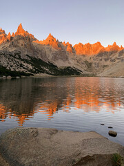 Senderismo y trekking al Refugio Frey, Cerro Catedral, Bariloche, Patagonia Argentina