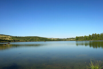 湖の風景