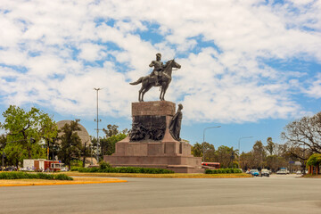 Partial view of the Urquiza Monument