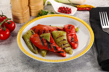 Grilled Bell Pepper - green and red
