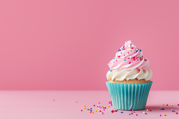 A close-up of a delicious cupcake topped with pink frosting and sprinkles - obrazy, fototapety, plakaty