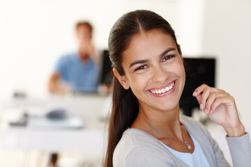 Obraz premium Business woman, office and portrait with smile for opportunity, internship and new start at company. Person, employee and happy with confidence for career development, growth and progress at agency