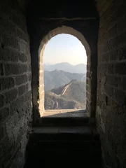 Papier Peint photo Lavable Mur chinois window in the great wall