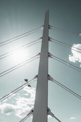 pylône principal pour la suspension du pont