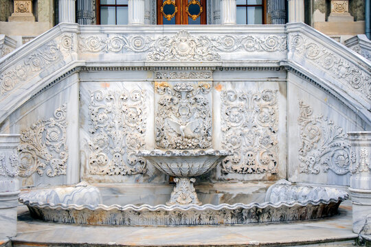 Littlewater Pavilion, Kucuksu Kasri pool, neo baroque style summer pavillion of Ottoman Empire in Istanbul.