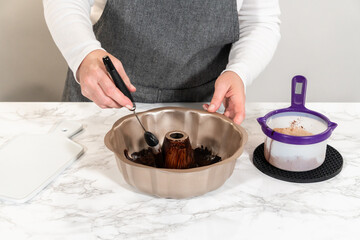 Bundt Pan Prep-Cocoa Shortening for Perfect Baking