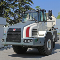 Front End of Articulated Dump Truck Construction Machinery