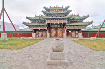 Obraz premium The Bogd Khan Palace Museum in Ulaanbaatar, Mongolia