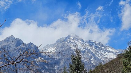 Obraz premium Lijiang, China, Yunnan, Jade Dragon Snow Mountain, a high mountain