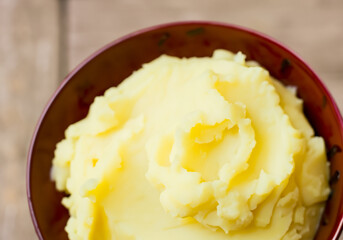 Close up of bowl of mashed potatoes - 770615038