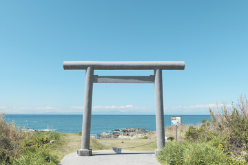 洲崎神社　一の鳥居と海に続く参道　千葉県南房総市