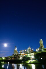 新潟市の工場夜景（新潟県）