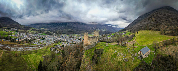 France, Hautes-Pyrenees, Gave de Pau, Luz-Saint-Sauveur, medieval castle of Sainte-Marie, 10th...